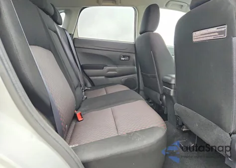 2018 Mitsubishi Rvr Se z USA, uszkodzony, nr VIN JA4AJ3AU3JZ602113